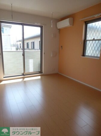 ウイングリバ-Iの物件内観写真